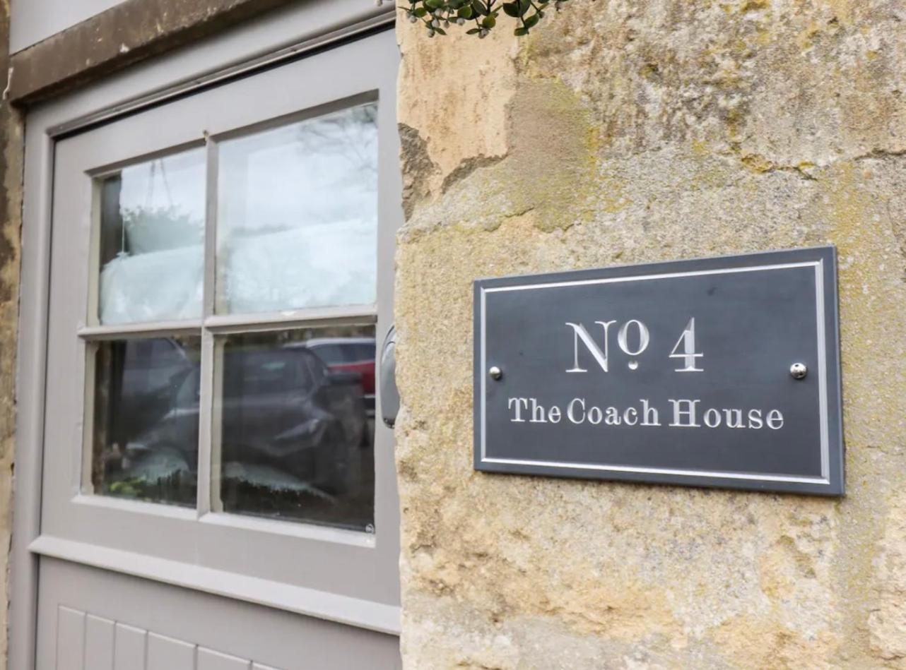 הוילה בלוקלי No.4 The Old Coach House מראה חיצוני תמונה